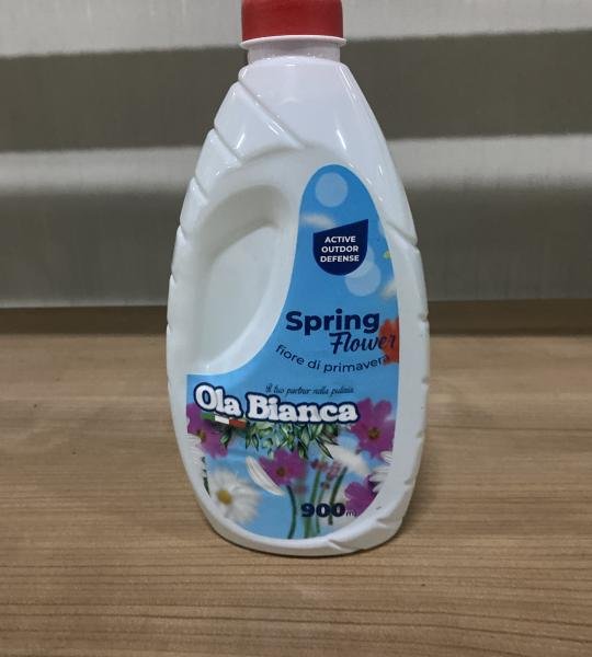 Zbutes ola bianca flower